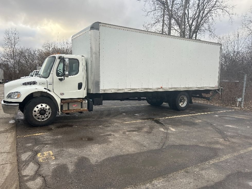 Medium Duty Box Truck-Light and Medium Duty Trucks-Freightliner-2019-M2-Lansing-MI-122,457\n\t\tmiles-$ 56,750 - Image 4