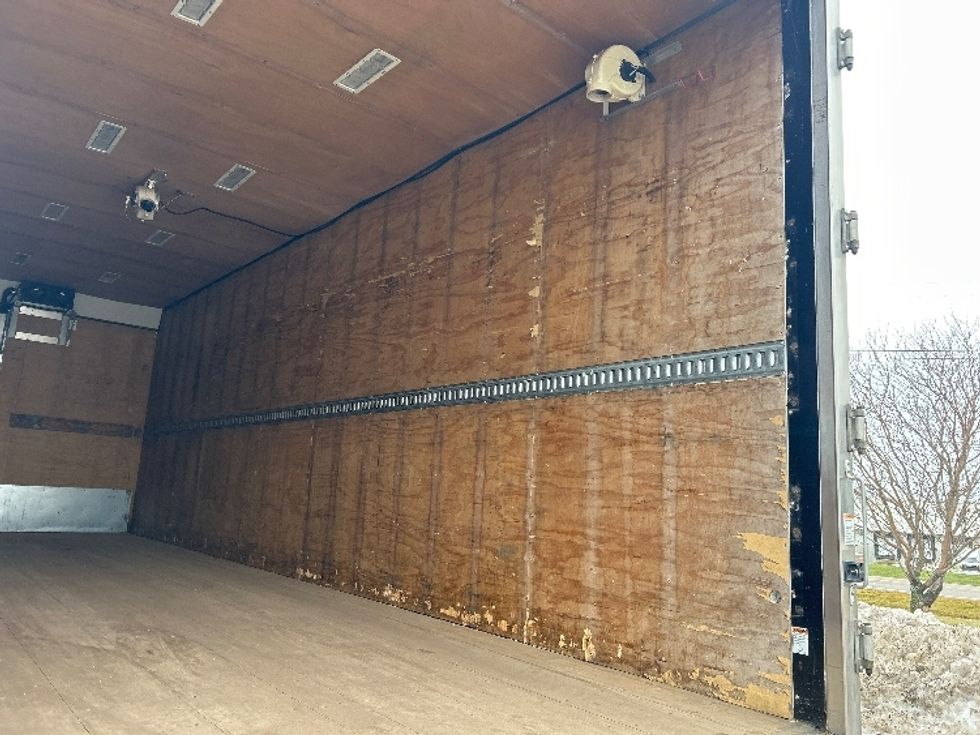 Medium Duty Box Truck-Light and Medium Duty Trucks-Freightliner-2019-M2-Lansing-MI-199,443\n\t\tmiles-$ 38,500 - Image 12