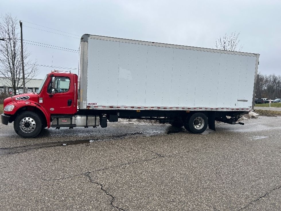 Medium Duty Box Truck-Light and Medium Duty Trucks-Freightliner-2019-M2-Lansing-MI-199,443\n\t\tmiles-$ 38,500 - Image 4