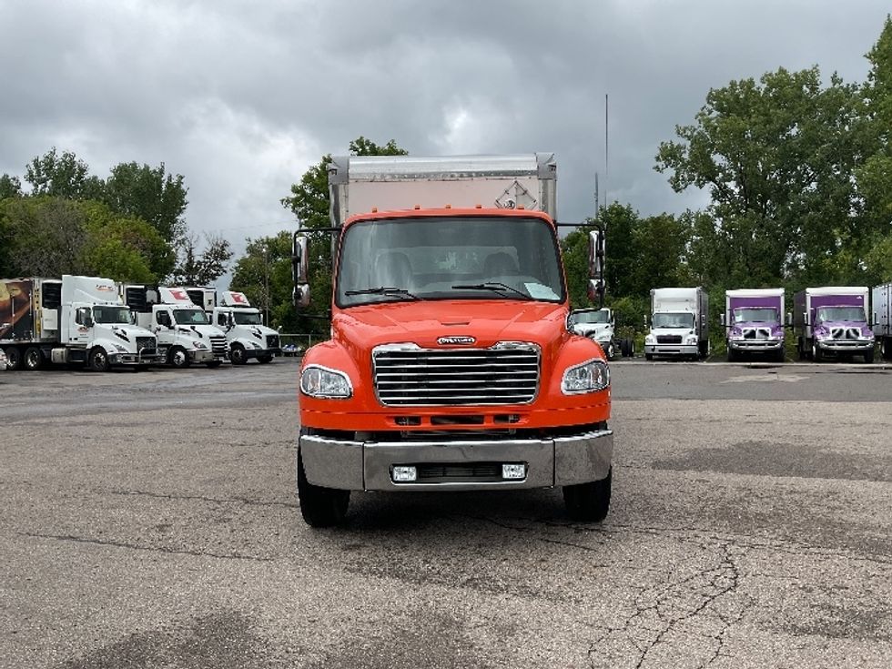 Medium Duty Box Truck-Light and Medium Duty Trucks-Freightliner-2019-M2-Lansing-MI-313,436\n\t\tmiles-$ 21,250 - Image 2