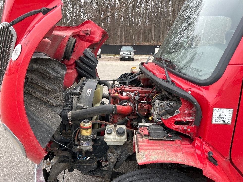 Medium Duty Box Truck-Light and Medium Duty Trucks-Freightliner-2019-M2-Lansing-MI-368,223\n\t\tmiles-$ 21,500 - Image 24