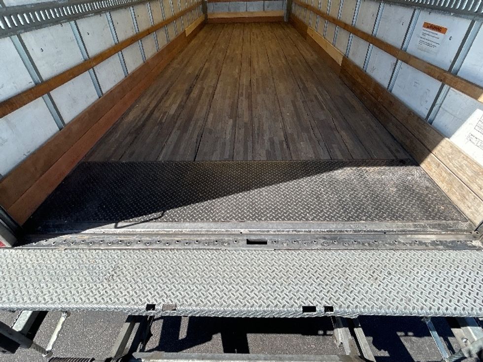 Medium Duty Box Truck-Light and Medium Duty Trucks-Freightliner-2019-M2-Las Vegas-NV-112,326\n\t\tmiles-$ 55,000 - Image 10