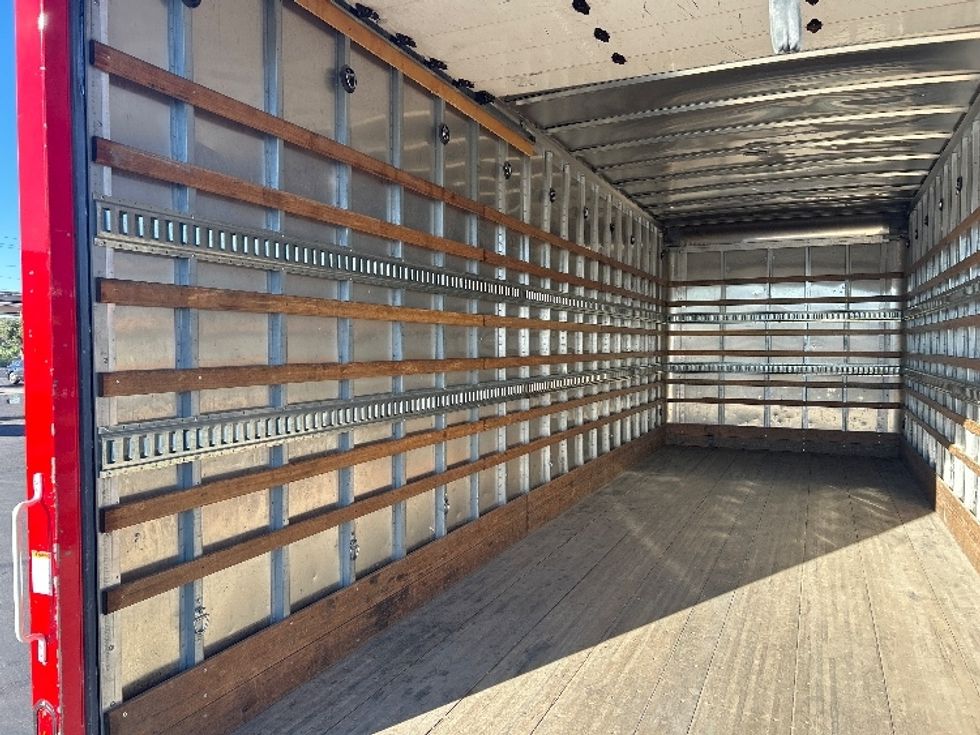 Medium Duty Box Truck-Light and Medium Duty Trucks-Freightliner-2019-M2-Las Vegas-NV-68,837\n\t\tmiles-$ 63,500 - Image 11