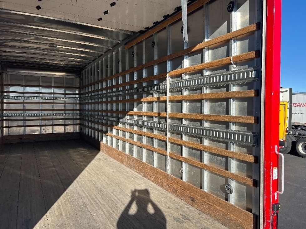 Medium Duty Box Truck-Light and Medium Duty Trucks-Freightliner-2019-M2-Las Vegas-NV-68,837\n\t\tmiles-$ 63,500 - Image 12