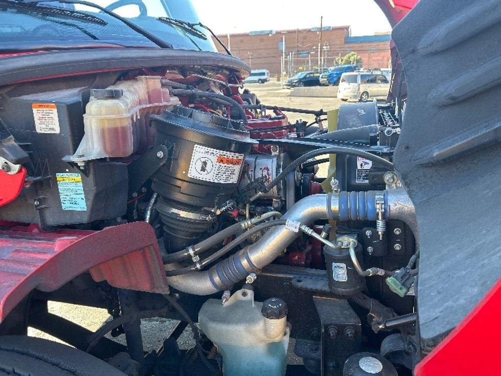 Medium Duty Box Truck-Light and Medium Duty Trucks-Freightliner-2019-M2-Las Vegas-NV-68,837\n\t\tmiles-$ 63,500 - Image 19