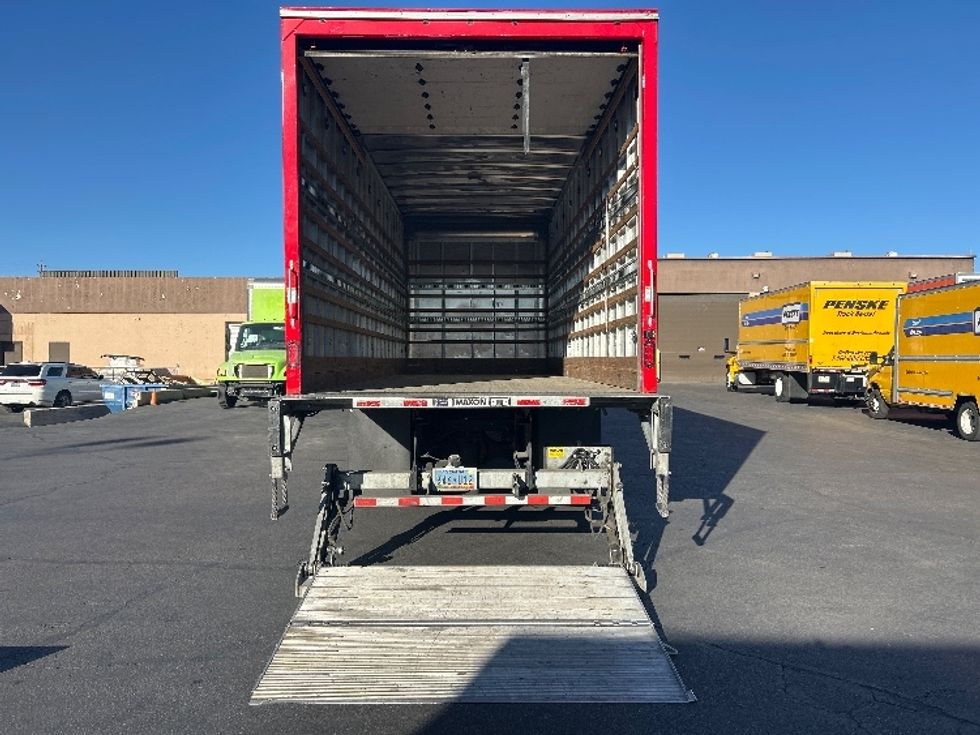 Medium Duty Box Truck-Light and Medium Duty Trucks-Freightliner-2019-M2-Las Vegas-NV-68,837\n\t\tmiles-$ 63,500 - Image 9