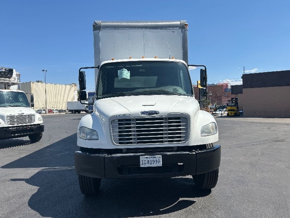Medium Duty Box Truck-Light and Medium Duty Trucks-Freightliner-2019-M2-Las Vegas-NV-71,777\n\t\tmiles-$ 53,000 - Image 2