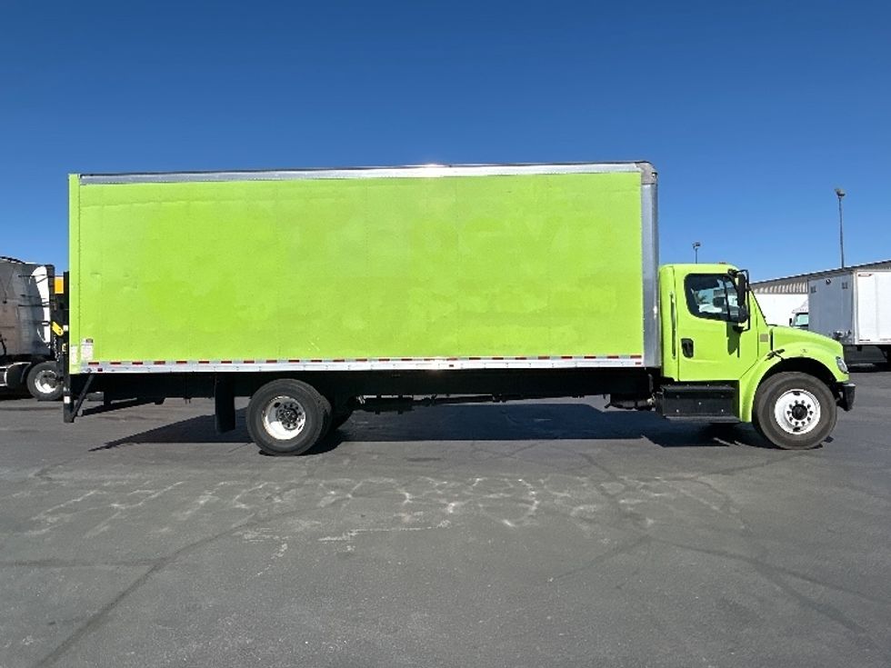 Medium Duty Box Truck-Light and Medium Duty Trucks-Freightliner-2019-M2-Las Vegas-NV-78,832\n\t\tmiles-$ 62,000 - Image 15