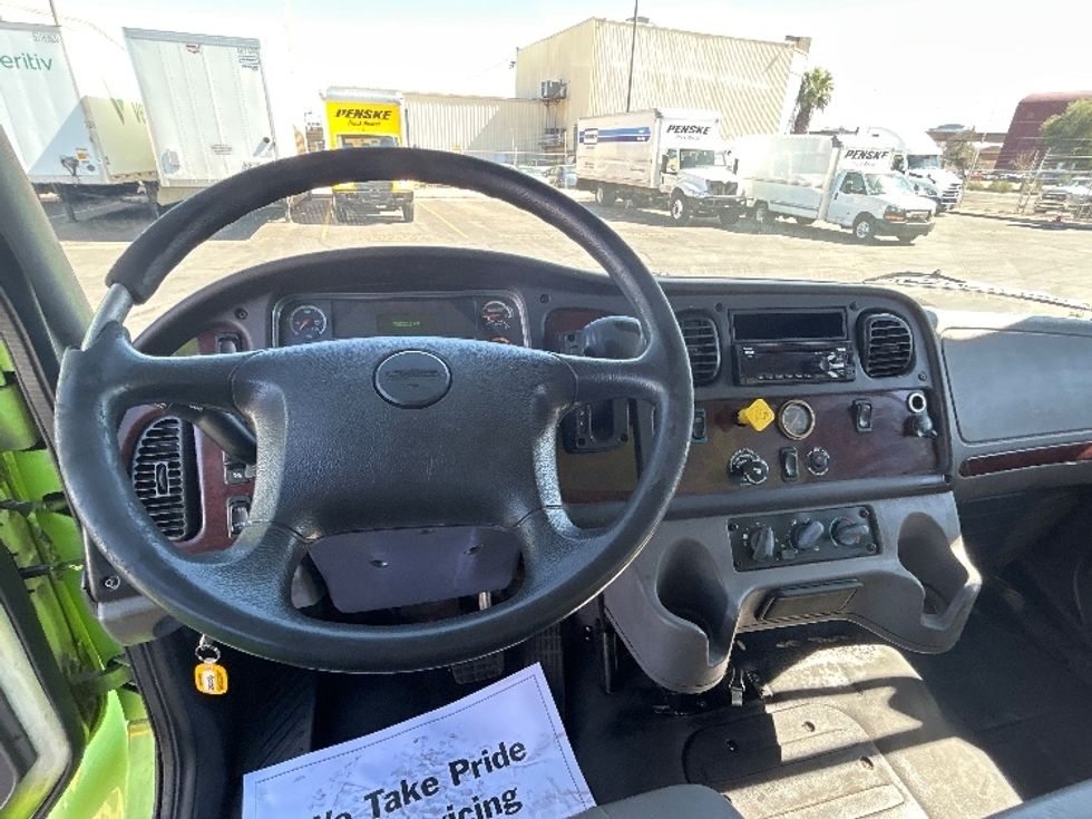 Medium Duty Box Truck-Light and Medium Duty Trucks-Freightliner-2019-M2-Las Vegas-NV-78,832\n\t\tmiles-$ 62,000 - Image 18