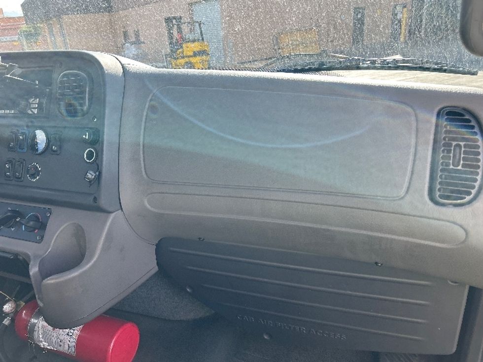 Medium Duty Box Truck-Light and Medium Duty Trucks-Freightliner-2019-M2-Las Vegas-NV-82,825\n\t\tmiles-$ 57,750 - Image 21