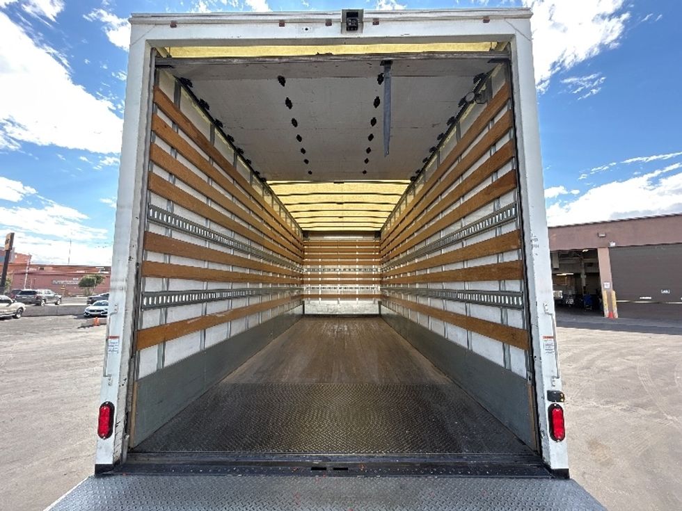 Medium Duty Box Truck-Light and Medium Duty Trucks-Freightliner-2019-M2-Las Vegas-NV-82,825\n\t\tmiles-$ 57,750 - Image 8
