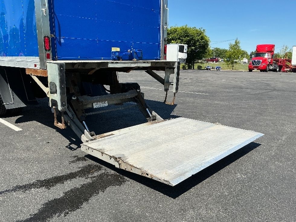 Medium Duty Box Truck-Light and Medium Duty Trucks-Freightliner-2019-M2-Lexington-KY-208,529\n\t\tmiles-$ 42,250 - Image 25