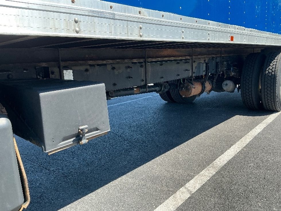 Medium Duty Box Truck-Light and Medium Duty Trucks-Freightliner-2019-M2-Lexington-KY-208,529\n\t\tmiles-$ 42,250 - Image 5