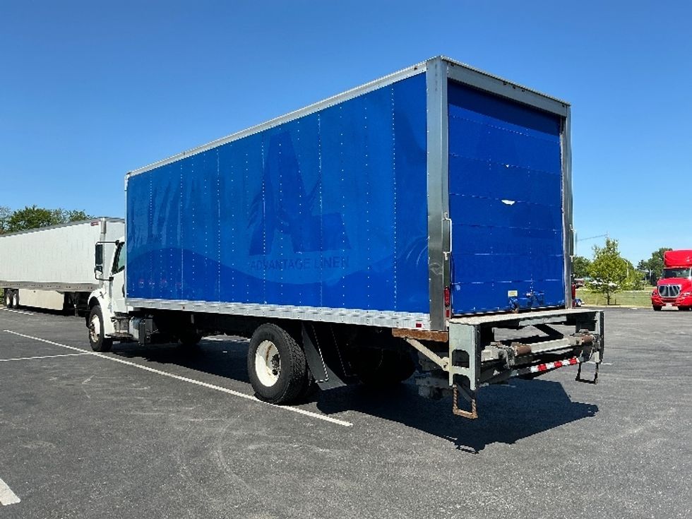 Medium Duty Box Truck-Light and Medium Duty Trucks-Freightliner-2019-M2-Lexington-KY-208,529\n\t\tmiles-$ 42,250 - Image 6