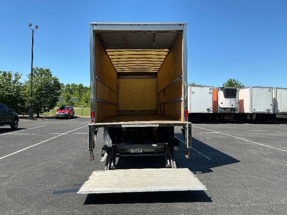 Medium Duty Box Truck-Light and Medium Duty Trucks-Freightliner-2019-M2-Lexington-KY-208,529\n\t\tmiles-$ 42,250 - Image 9