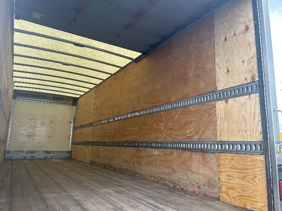 Medium Duty Box Truck-Light and Medium Duty Trucks-Freightliner-2019-M2-Lexington-KY-240,042\n\t\tmiles-$ 37,750 - Image 12