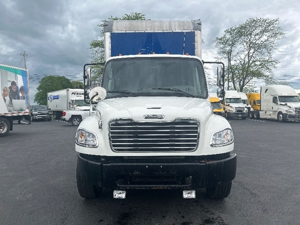 Medium Duty Box Truck-Light and Medium Duty Trucks-Freightliner-2019-M2-Lexington-KY-240,042\n\t\tmiles-$ 37,750 - Image 2