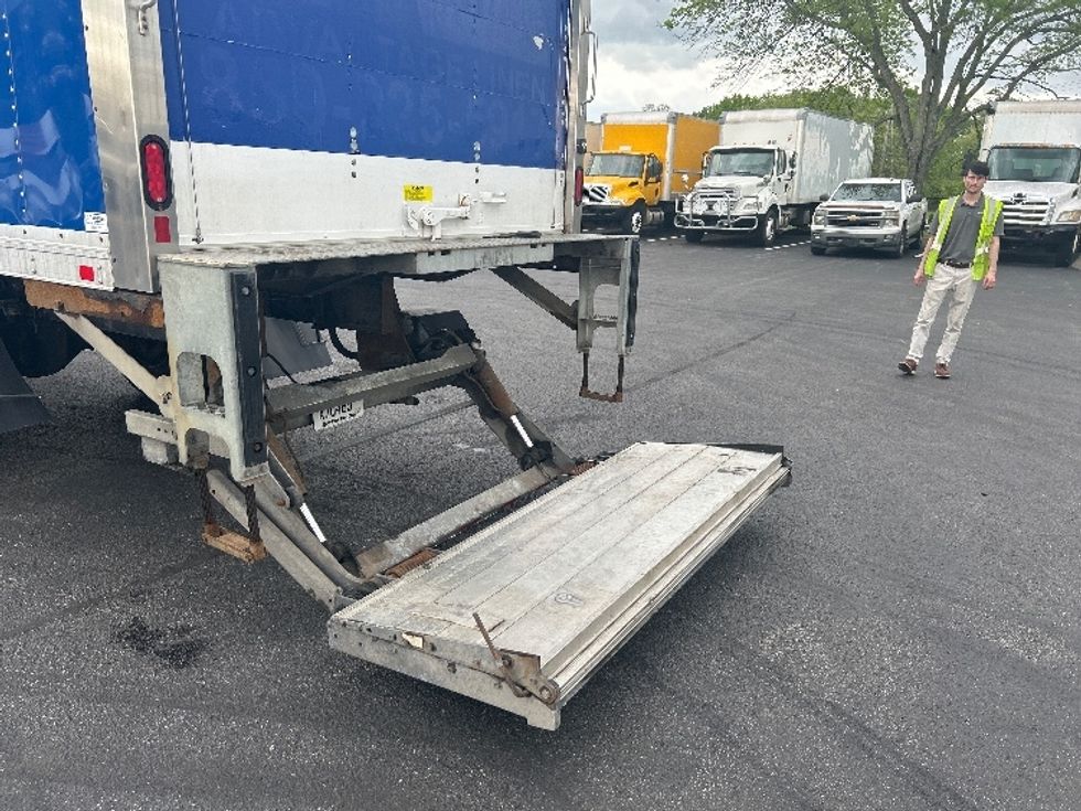 Medium Duty Box Truck-Light and Medium Duty Trucks-Freightliner-2019-M2-Lexington-KY-240,042\n\t\tmiles-$ 37,750 - Image 26