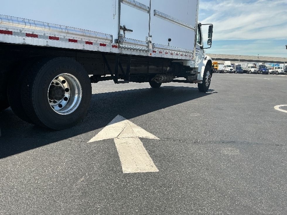 Medium Duty Box Truck-Light and Medium Duty Trucks-Freightliner-2019-M2-Linden-NJ-150,880\n\t\tmiles-$ 54,250 - Image 14