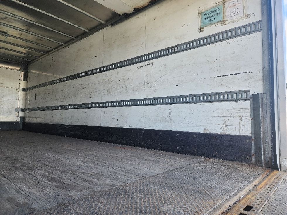 Medium Duty Box Truck-Light and Medium Duty Trucks-Freightliner-2019-M2-Linden-NJ-221,581\n\t\tmiles-$ 36,250 - Image 12