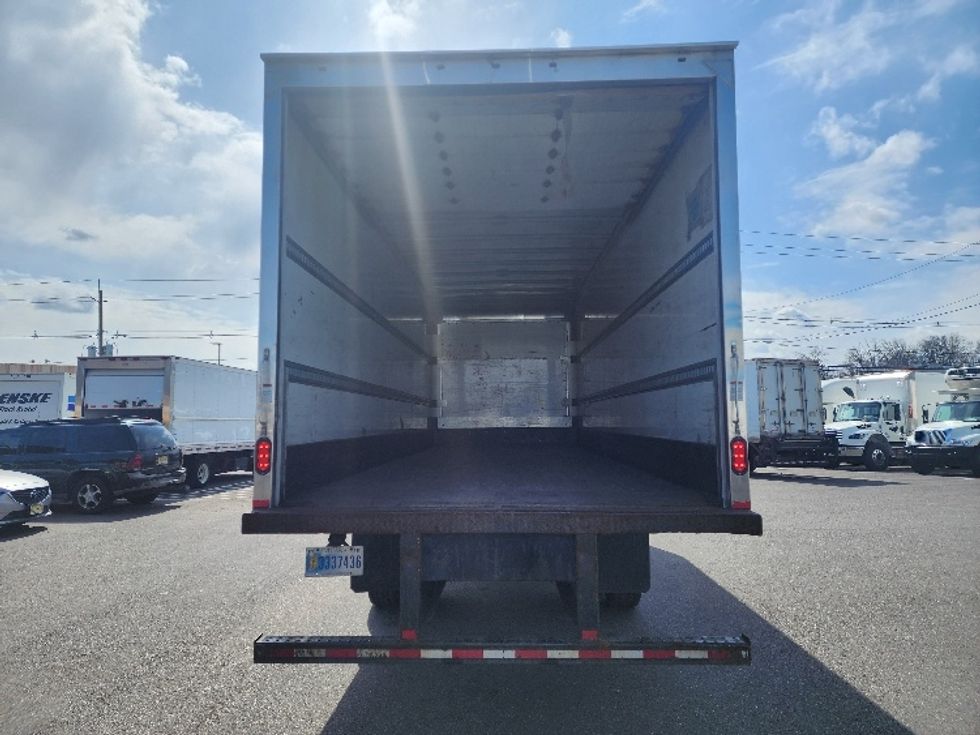 Medium Duty Box Truck-Light and Medium Duty Trucks-Freightliner-2019-M2-Linden-NJ-221,581\n\t\tmiles-$ 36,250 - Image 8