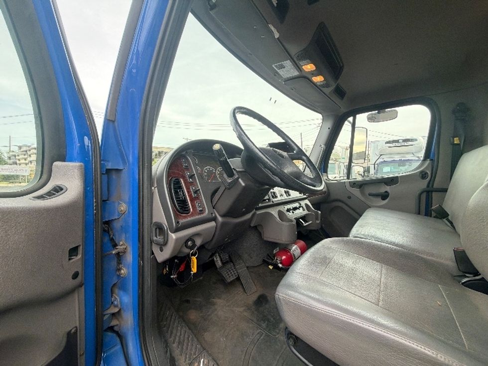 Medium Duty Box Truck-Light and Medium Duty Trucks-Freightliner-2019-M2-Linden-NJ-65,483\n\t\tmiles-$ 51,000 - Image 16