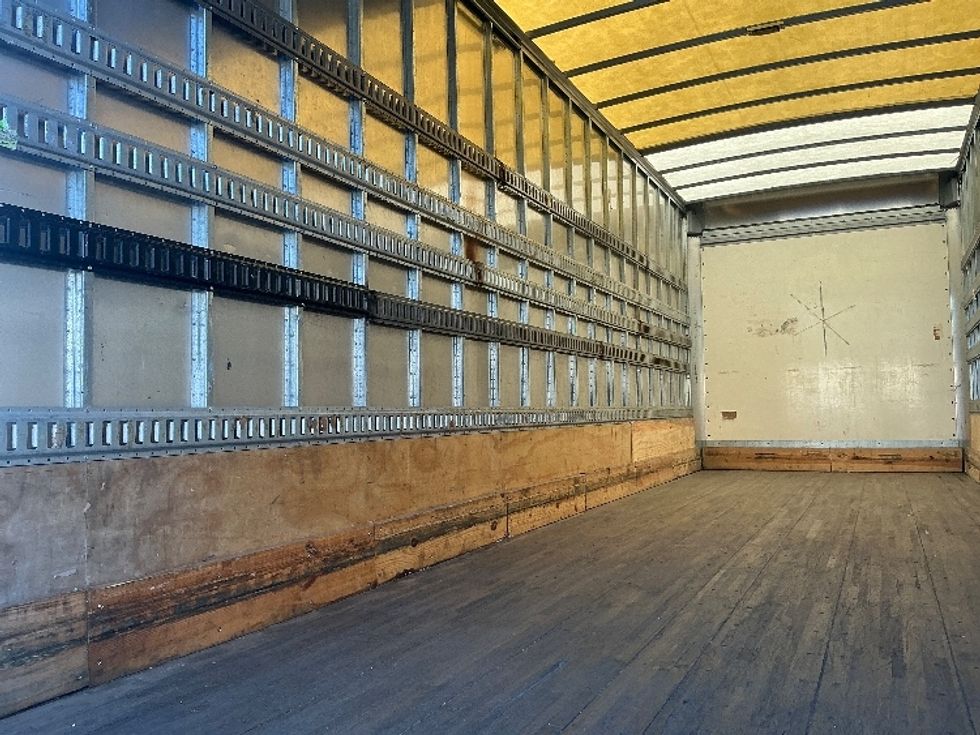Medium Duty Box Truck-Light and Medium Duty Trucks-Freightliner-2019-M2-Lithia Springs-GA-243,761\n\t\tmiles-$ 39,000 - Image 11