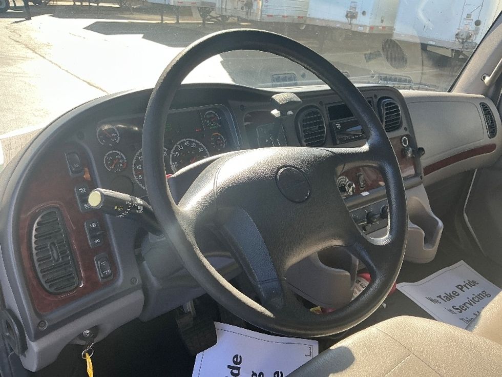 Medium Duty Box Truck-Light and Medium Duty Trucks-Freightliner-2019-M2-Lithia Springs-GA-243,761\n\t\tmiles-$ 39,000 - Image 17