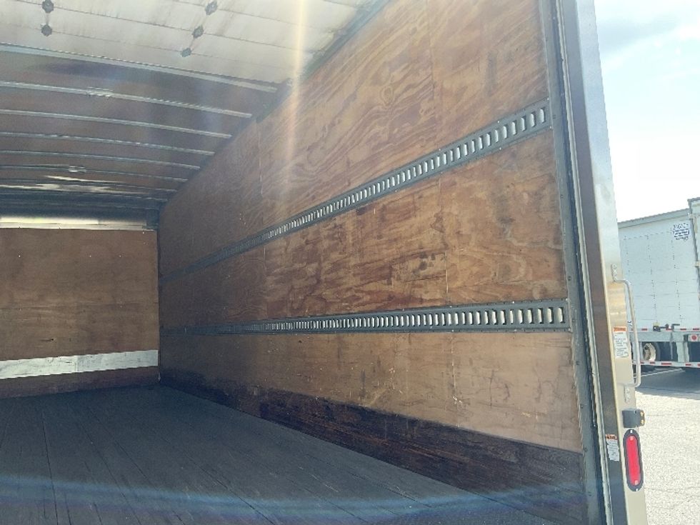 Medium Duty Box Truck-Light and Medium Duty Trucks-Freightliner-2019-M2-Little Rock-AR-140,922\n\t\tmiles-$ 56,750 - Image 12