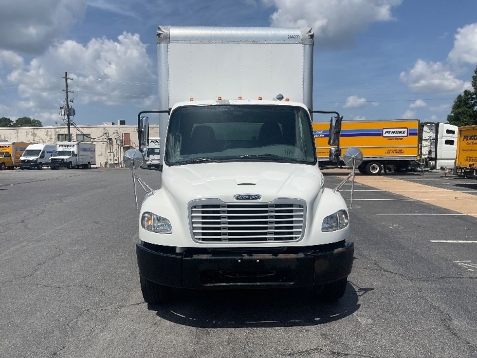 Medium Duty Box Truck-Light and Medium Duty Trucks-Freightliner-2019-M2-Little Rock-AR-140,922\n\t\tmiles-$ 56,750 - Image 2