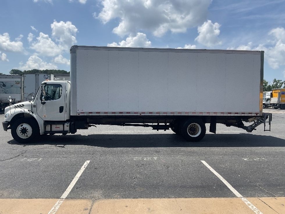Medium Duty Box Truck-Light and Medium Duty Trucks-Freightliner-2019-M2-Little Rock-AR-140,922\n\t\tmiles-$ 56,750 - Image 4