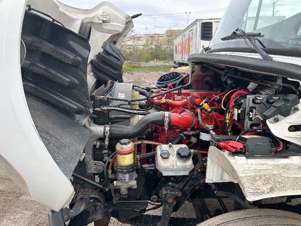 Medium Duty Box Truck-Light and Medium Duty Trucks-Freightliner-2019-M2-Londonderry-NH-131,473\n\t\tmiles-$ 59,250 - Image 24