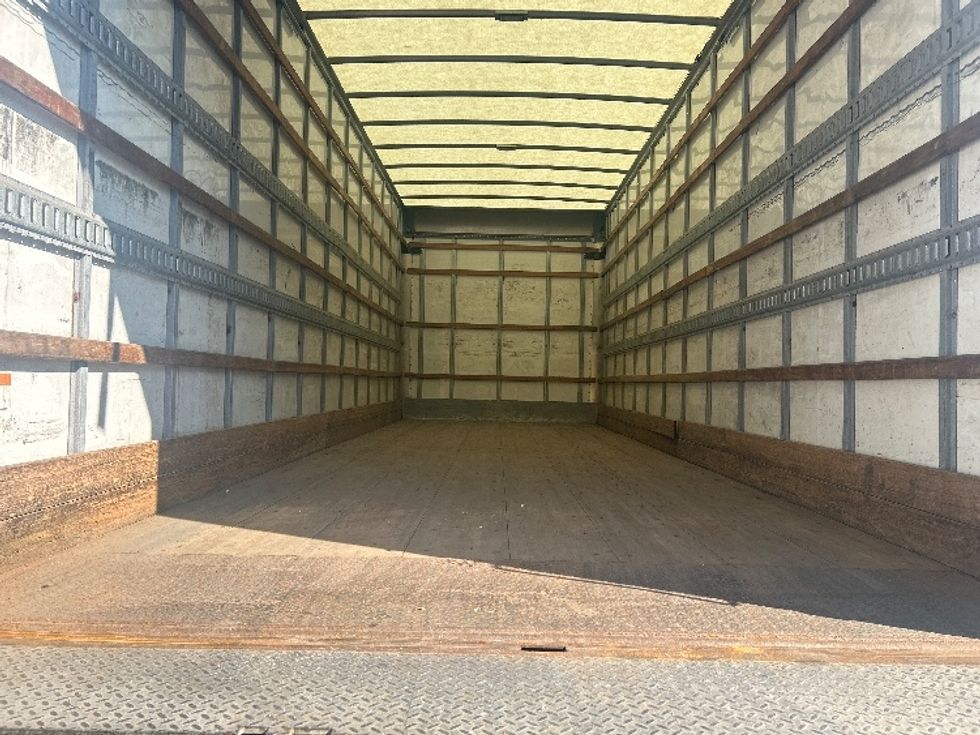 Medium Duty Box Truck-Light and Medium Duty Trucks-Freightliner-2019-M2-Londonderry-NH-202,143\n\t\tmiles-$ 42,750 - Image 10