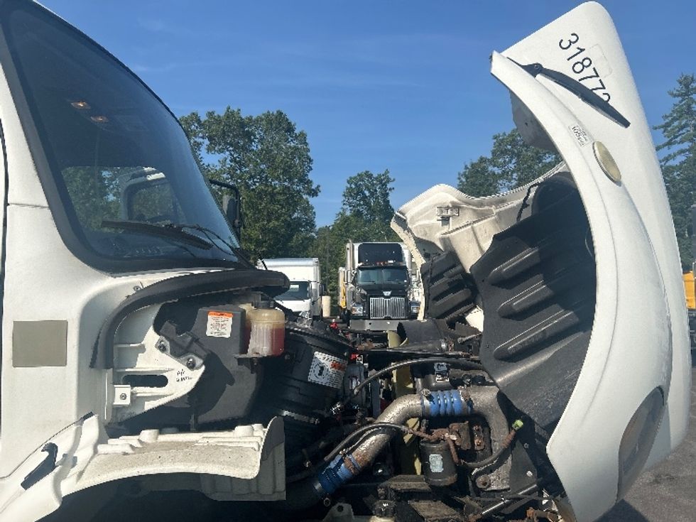 Medium Duty Box Truck-Light and Medium Duty Trucks-Freightliner-2019-M2-Londonderry-NH-202,143\n\t\tmiles-$ 42,750 - Image 23