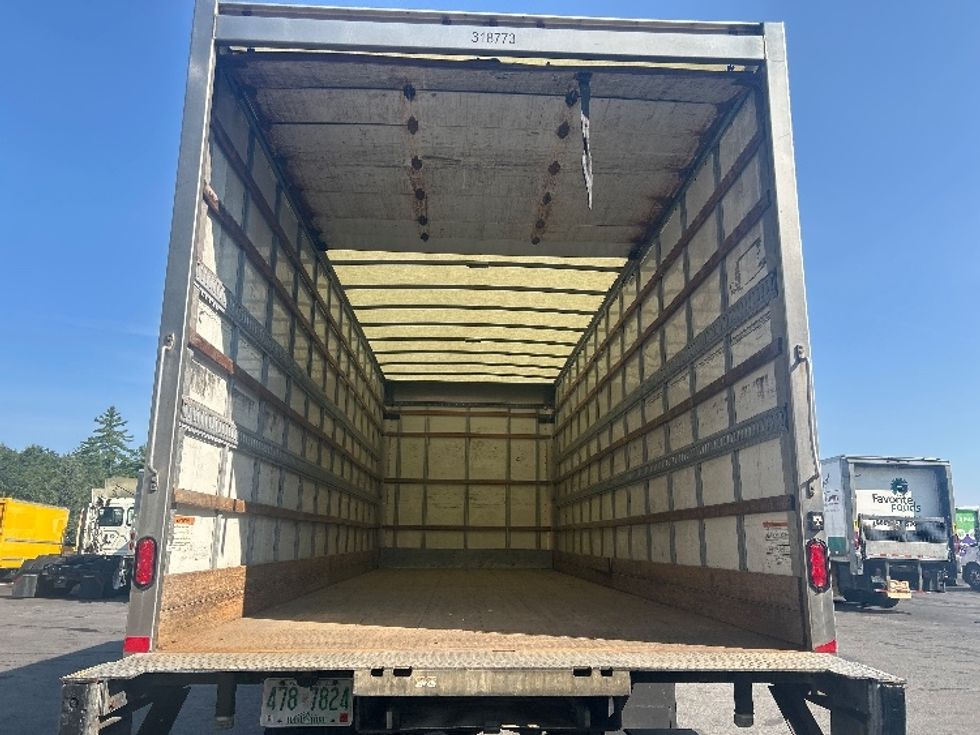 Medium Duty Box Truck-Light and Medium Duty Trucks-Freightliner-2019-M2-Londonderry-NH-202,143\n\t\tmiles-$ 42,750 - Image 8