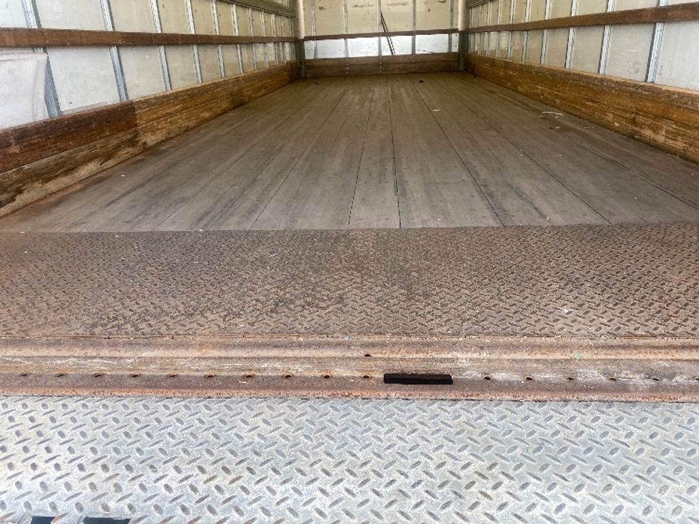 Medium Duty Box Truck-Light and Medium Duty Trucks-Freightliner-2019-M2-Louisville-KY-145,957\n\t\tmiles-$ 57,750 - Image 10
