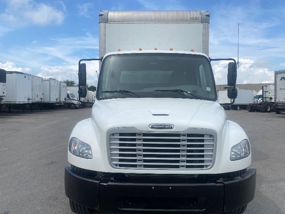Medium Duty Box Truck-Light and Medium Duty Trucks-Freightliner-2019-M2-Louisville-KY-145,957\n\t\tmiles-$ 57,750 - Image 2