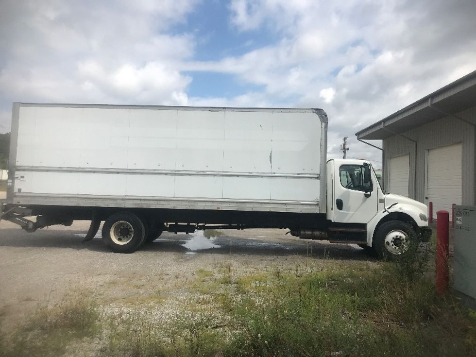 Medium Duty Box Truck-Light and Medium Duty Trucks-Freightliner-2019-M2-Louisville-KY-301,345\n\t\tmiles-$ 29,750 - Image 15