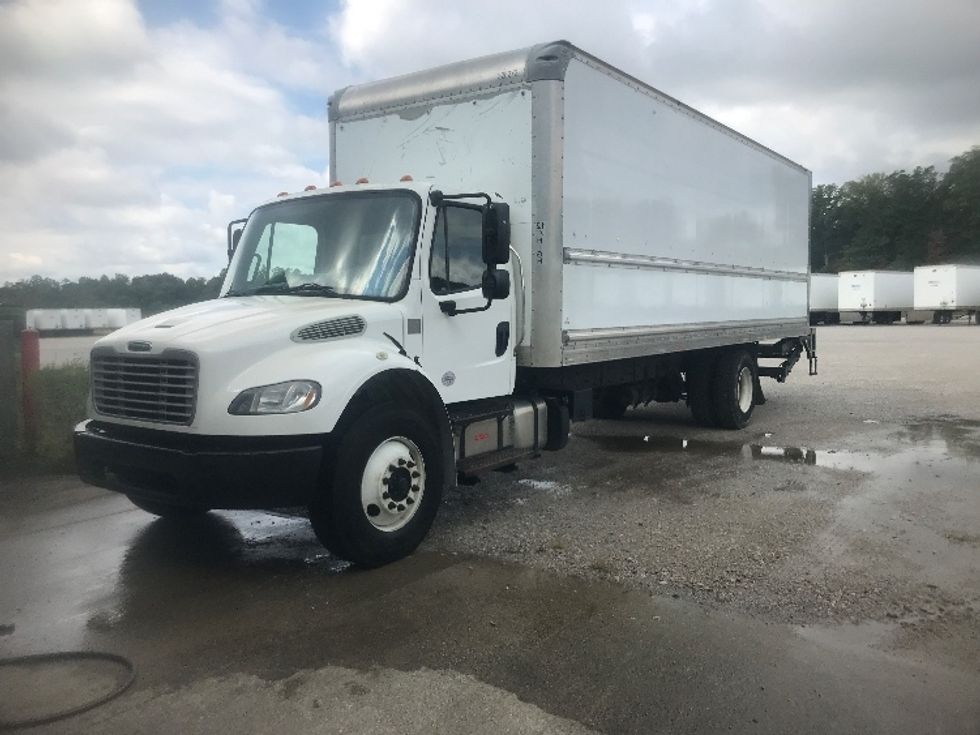Medium Duty Box Truck-Light and Medium Duty Trucks-Freightliner-2019-M2-Louisville-KY-301,345\n\t\tmiles-$ 29,750 - Image 3