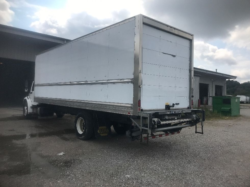 Medium Duty Box Truck-Light and Medium Duty Trucks-Freightliner-2019-M2-Louisville-KY-301,345\n\t\tmiles-$ 29,750 - Image 6