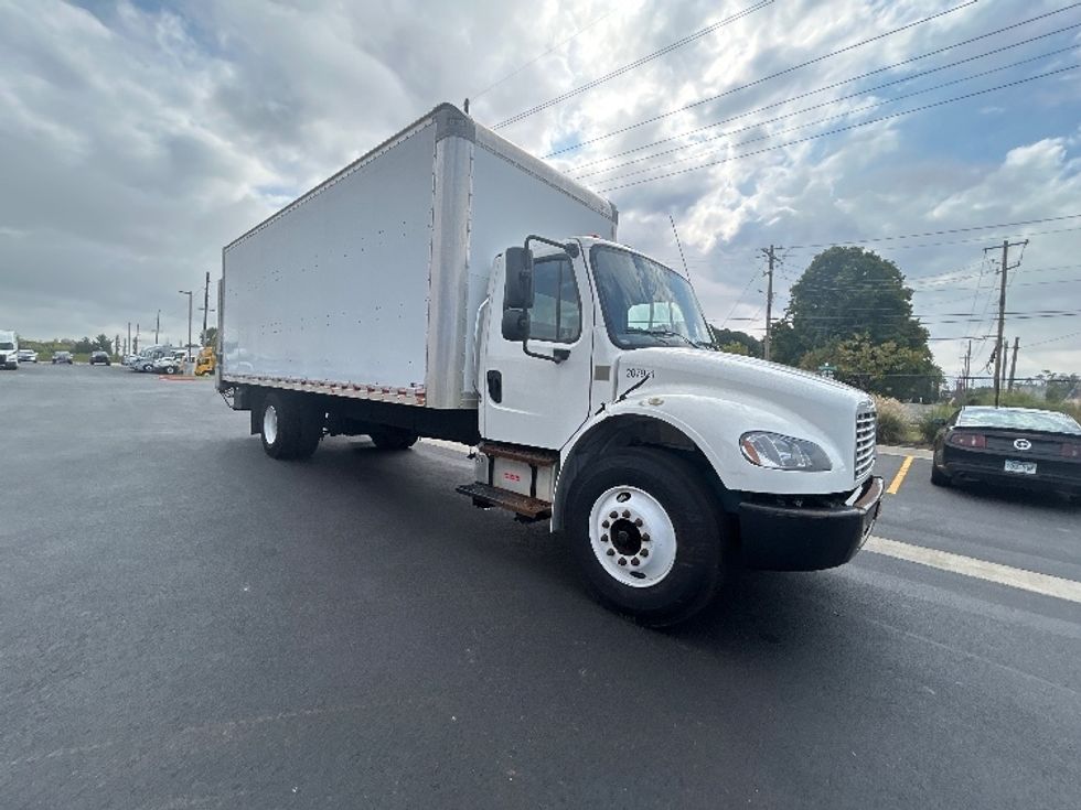 Medium Duty Box Truck-Light and Medium Duty Trucks-Freightliner-2019-M2-Lowell-AR-146,514\n\t\tmiles-$ 52,500 - Image 1