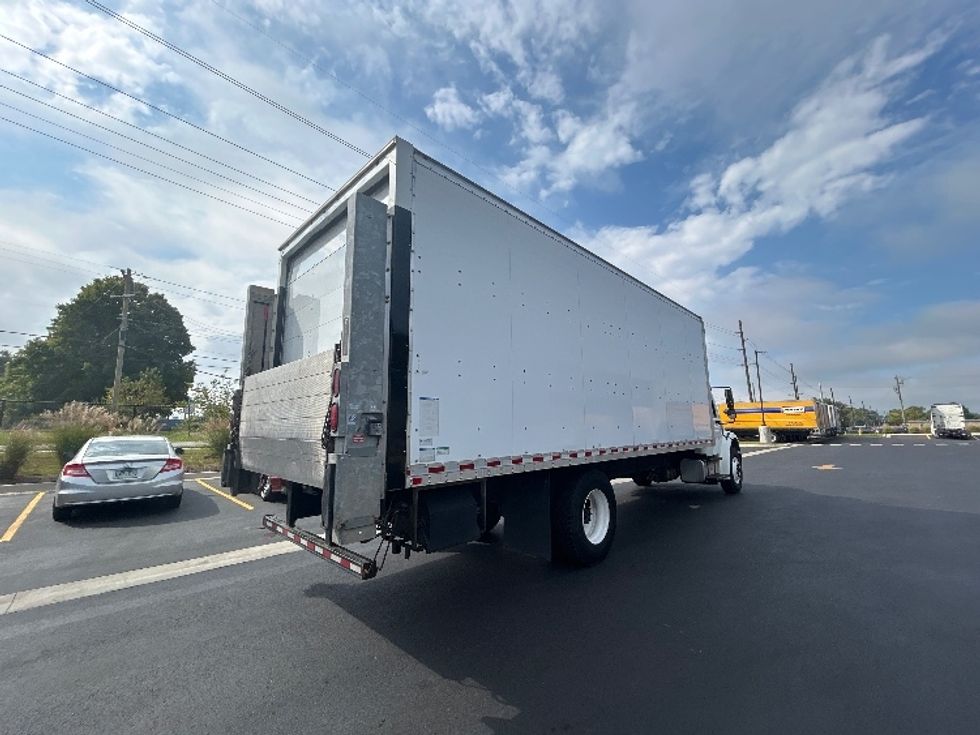Medium Duty Box Truck-Light and Medium Duty Trucks-Freightliner-2019-M2-Lowell-AR-146,514\n\t\tmiles-$ 52,500 - Image 12