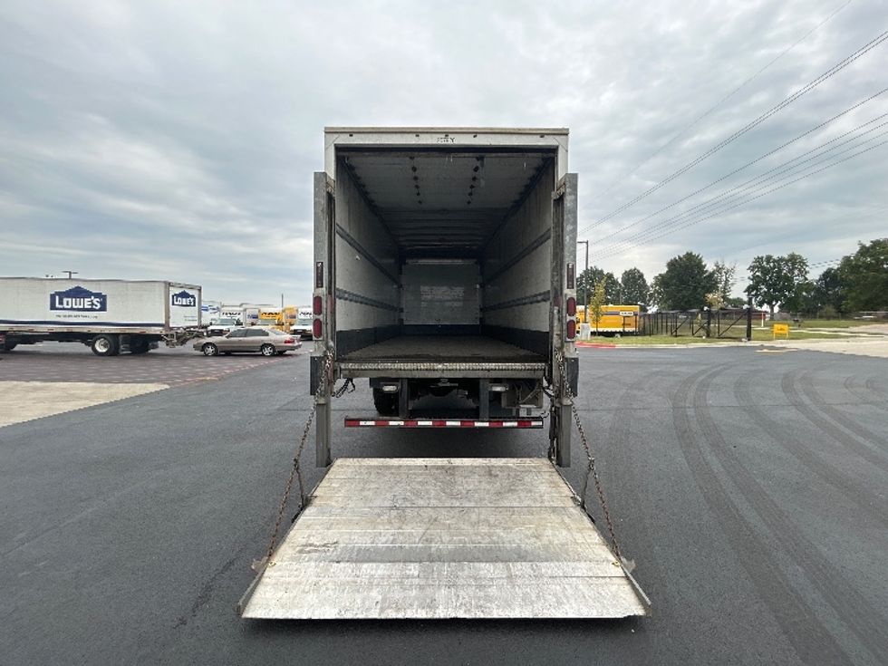 Medium Duty Box Truck-Light and Medium Duty Trucks-Freightliner-2019-M2-Lowell-AR-175,939\n\t\tmiles-$ 48,000 - Image 15