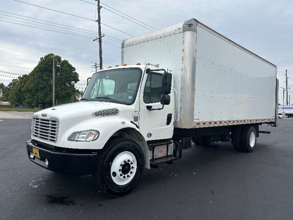 Medium Duty Box Truck-Light and Medium Duty Trucks-Freightliner-2019-M2-Lowell-AR-175,939\n\t\tmiles-$ 48,000 - Image 3