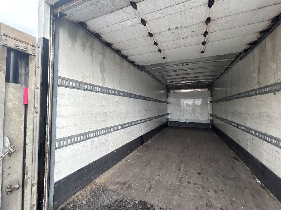 Medium Duty Box Truck-Light and Medium Duty Trucks-Freightliner-2019-M2-Lowell-AR-175,939\n\t\tmiles-$ 48,000 - Image 9
