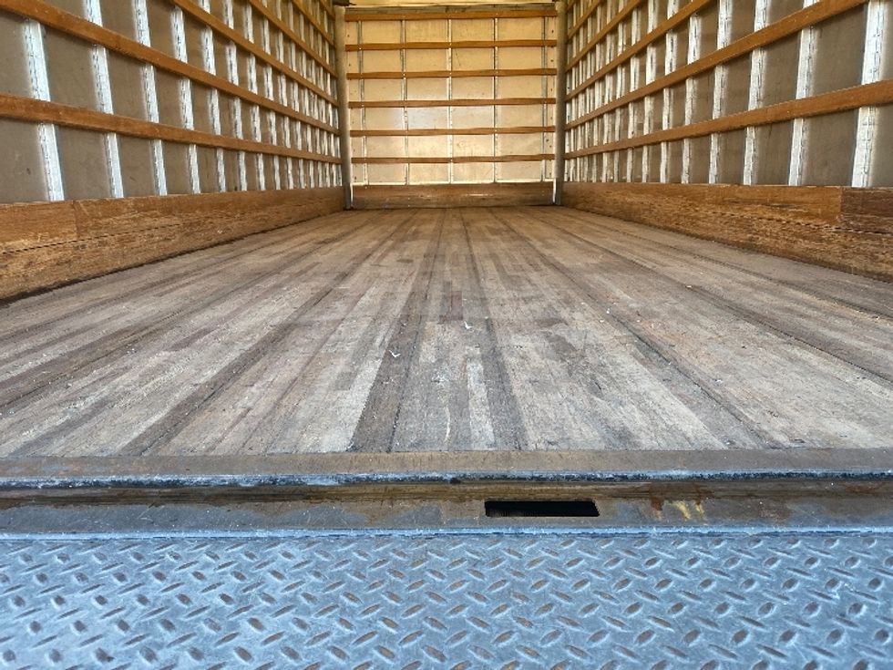 Medium Duty Box Truck-Light and Medium Duty Trucks-Freightliner-2019-M2-Lubbock-TX-100,483\n\t\tmiles-$ 60,500 - Image 10