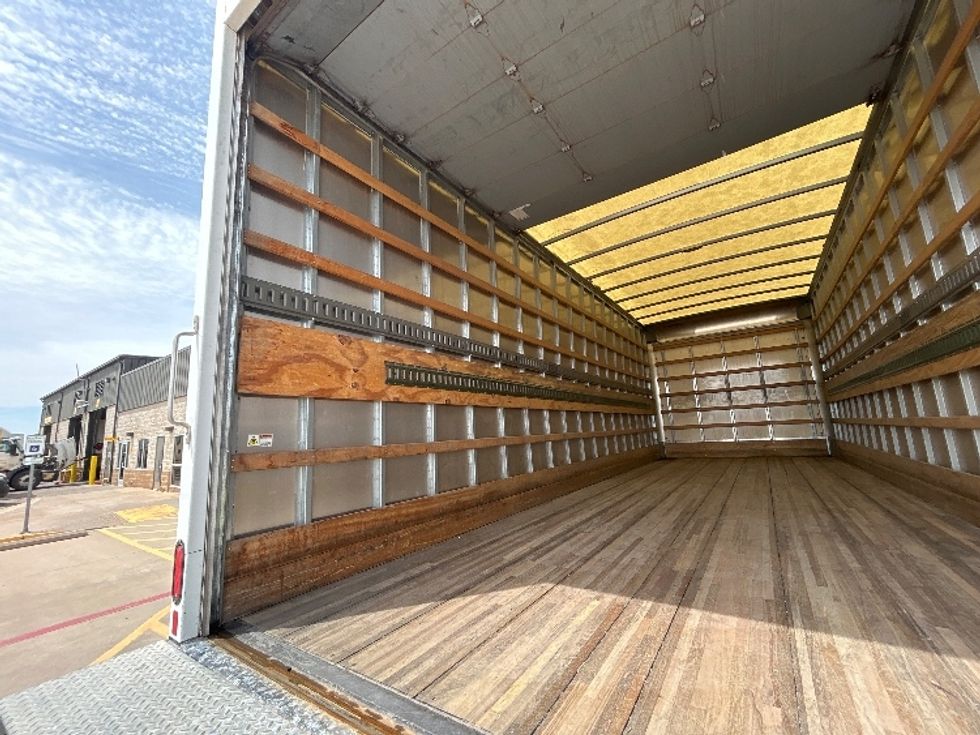 Medium Duty Box Truck-Light and Medium Duty Trucks-Freightliner-2019-M2-Lubbock-TX-157,225\n\t\tmiles-$ 50,750 - Image 11