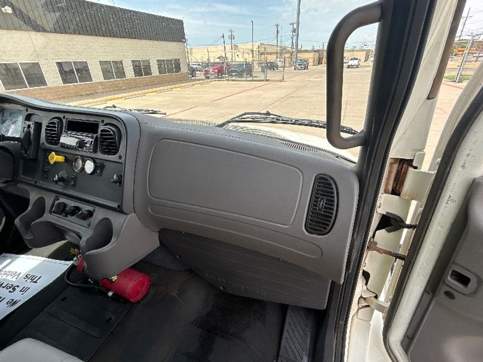 Medium Duty Box Truck-Light and Medium Duty Trucks-Freightliner-2019-M2-Lubbock-TX-157,225\n\t\tmiles-$ 50,750 - Image 21