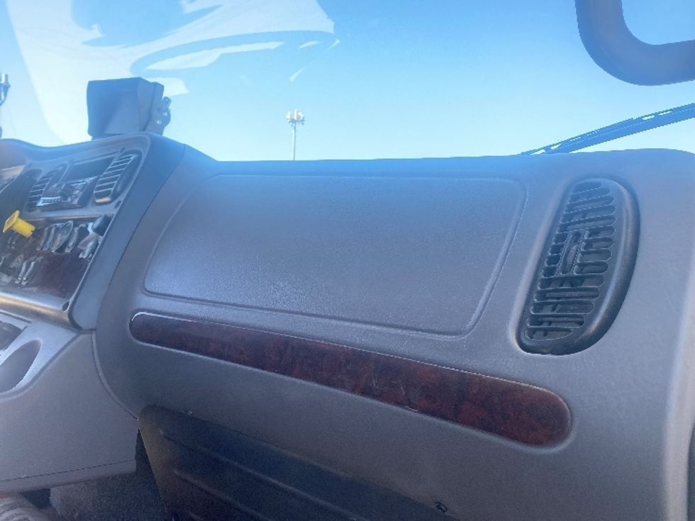 Medium Duty Box Truck-Light and Medium Duty Trucks-Freightliner-2019-M2-Lubbock-TX-343,733\n\t\tmiles-$ 20,500 - Image 21