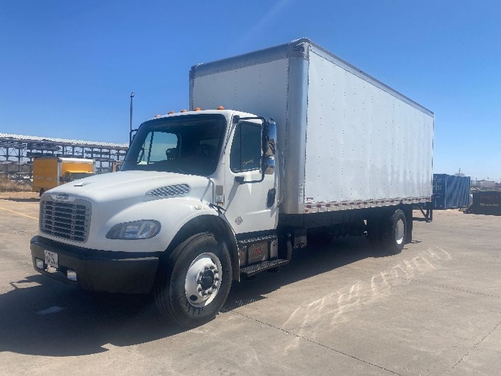 Medium Duty Box Truck-Light and Medium Duty Trucks-Freightliner-2019-M2-Lubbock-TX-343,733\n\t\tmiles-$ 20,500 - Image 3